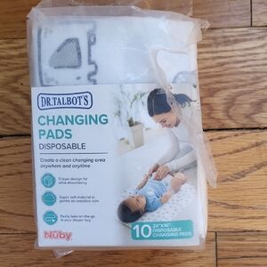 4/$20💜Disposable Changing Pads